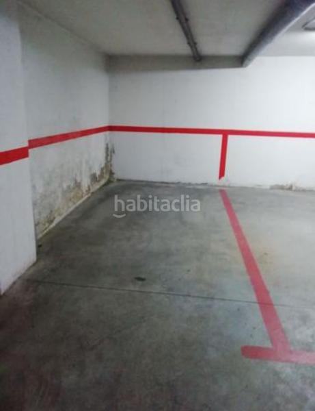 Foto 420f0f54-3c1c-464e-9eaf-24b94aa12dcf. Aparcament cotxe a avenida marín 25 a Pontevedra