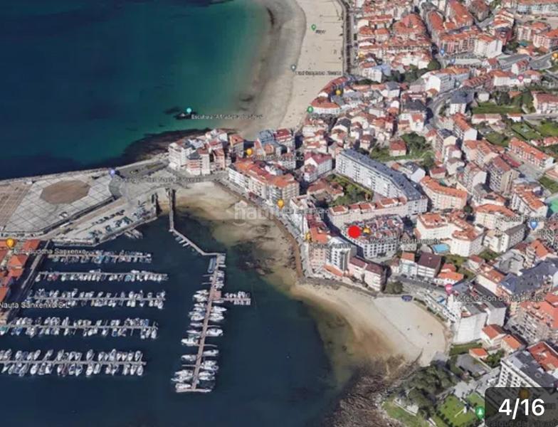 Foto 0b6d375d-b12e-449d-aed7-e5f1110c149a. Piso  primera línea de playa en Sanxenxo pueblo Sanxenxo
