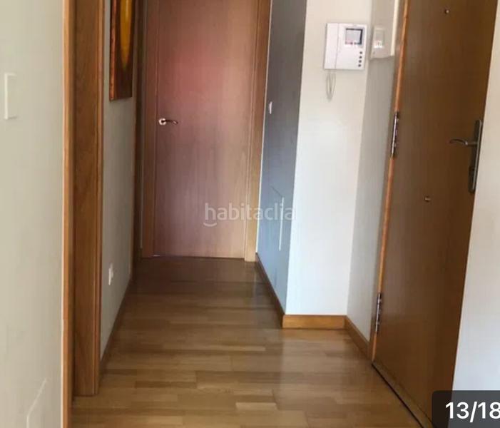 Foto 81ac71bc-b831-4cfe-816f-605be98696ff. Apartamento en rúa miraflores 1 piso en urbanización con piscina en Sanxenxo