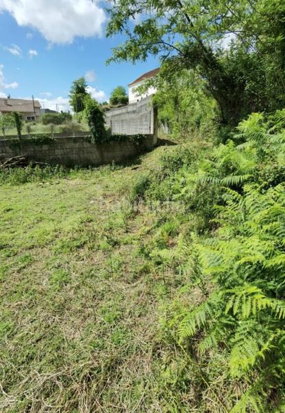 Foto bfb0ecb0-93cd-4078-8198-7bc6c3ebb506. Terreno residencial finca edificable a 300m en Parroquias Rurales Pontevedra