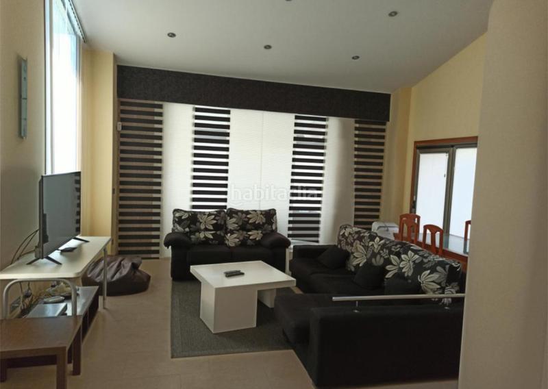 Foto 27234f3e-4069-458b-9e54-f7c125d9a2d5. Chalet en rúa castelao 14 chalet independiente en Sanxenxo