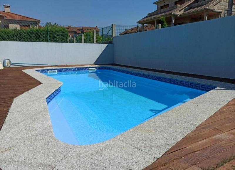 Foto f9a5be1a-e960-471c-8ef9-0caa2f0e3222. Chalet en rúa castelao 14 chalet independiente en Sanxenxo