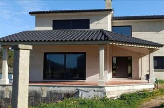 Xalet a N/a. Chalet en bueu