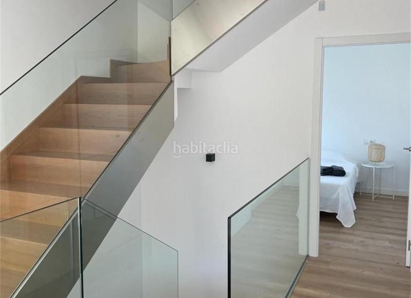 Foto 1a88f4f4-28da-43ba-a6ff-a0a1f95e48cc. Casa adossada a lugar san cibran 110 a Aldán Cangas