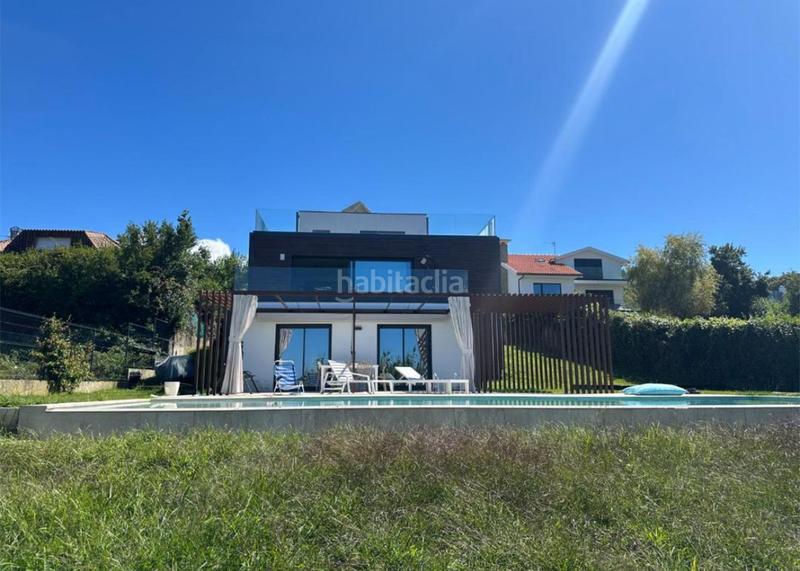 Foto 581281c4-c629-4b68-9f85-da4461e447b4. Chalet en estrada pola vía 121 exclusivo chalet en patos nigran. en Nigrán