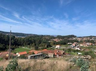 Terreno residencial en Lugar hervello 86. Terreno edificable en aldan. cangas