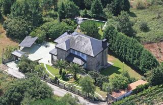 Casa  Estrada de parada. Casa con piscina en ourense
