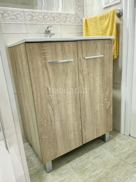 Foto b2fb8f8c-9097-4840-9b05-5e149872c5ff. Casa a rúa sineiro 27 a Grove (O)