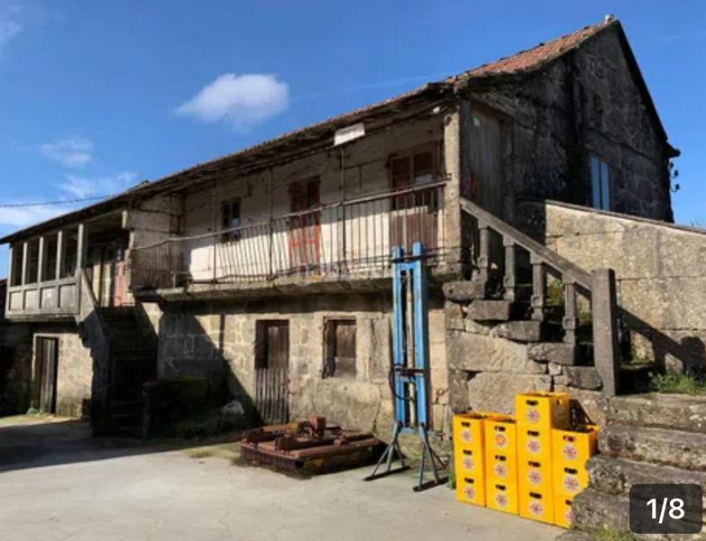 Foto d8c139db-d661-4272-85be-501f7660c85a. Casa en lugar cernedo 13 casa con finca en a lama en Lama (A)