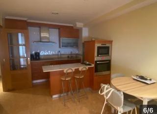 Location Appartement à Avenida outeiro 8. Piso en raxo