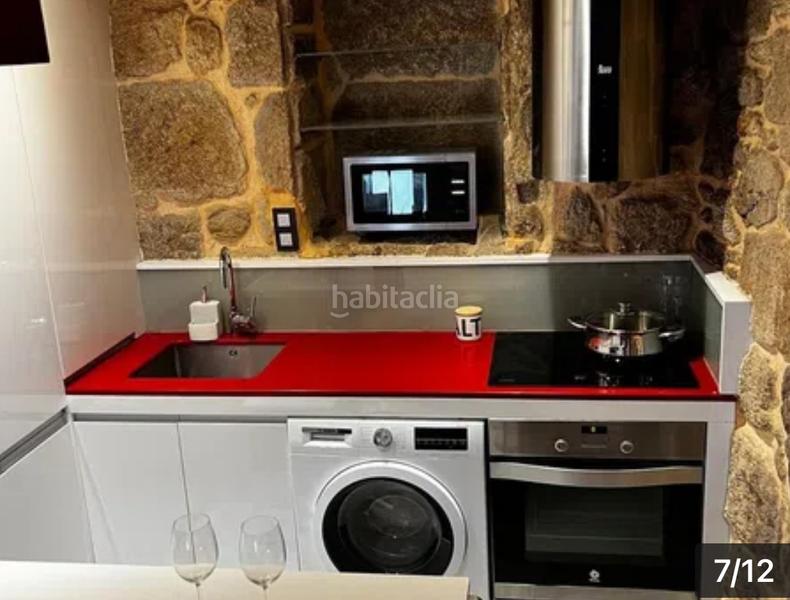 Foto 0d9e0576-15b0-4209-9963-11a965531f29. Casa pareada  en Cangas pueblo Cangas