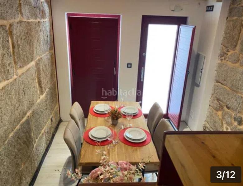 Foto f59fecdc-0ec1-45a7-aca3-026e014a229b. Casa pareada  en Cangas pueblo Cangas