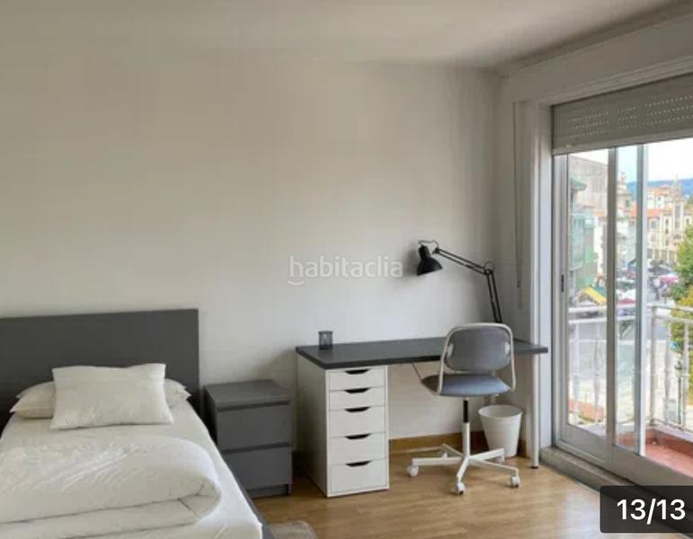 Foto a73e00ea-f10d-4ab6-9517-089df4dcaf55. Alquiler piso en rúa méndez núñez 30 piso temporada escolar en Marín