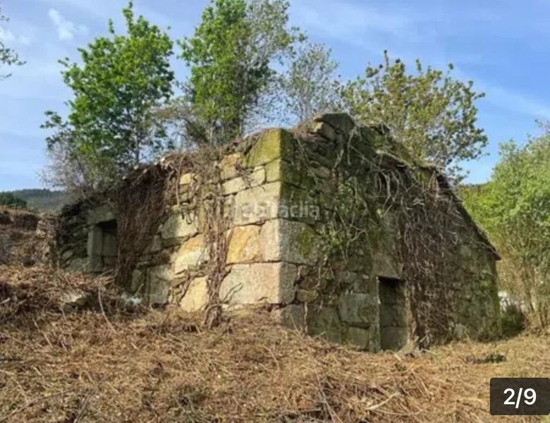 Foto 77f4a34a-4e9d-4b7a-940d-f39880135cd3. Residential plot in Vilaboa