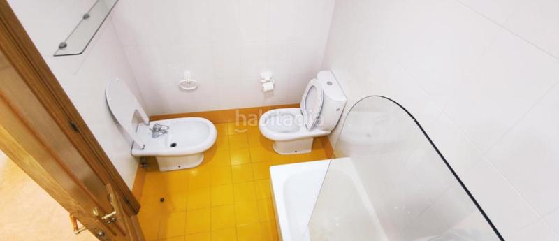 Foto de775d7c-f0ab-46d1-95df-f54108527017. Piso en rúa fonte de ramos 4 piso amplio en Sanxenxo pueblo Sanxenxo