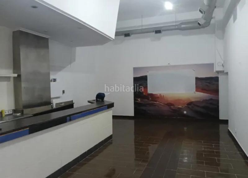 Foto 82dfc8dc-6b25-48cc-94a8-48fb2360f0d1. Miete geschäftsraum in rúa de rosalía de castro 33 in Vigo