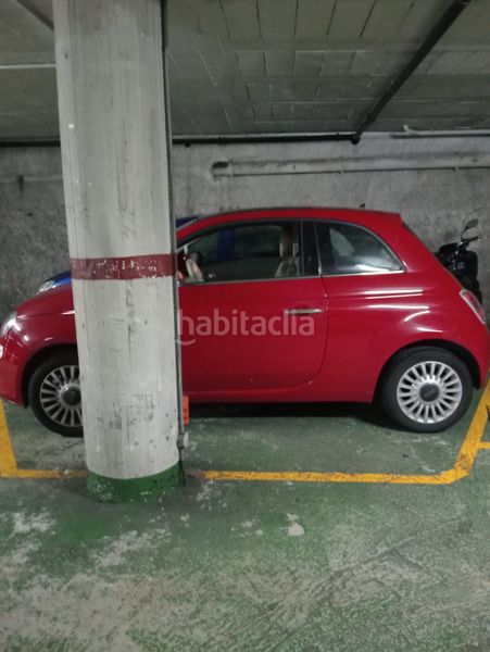 Foto c436fd56-a3db-41e4-9cc1-2950948fcd72. Parking voiture dans rúa de benito corbal 31 dans Zona de Plaza de Barcelos Pontevedra