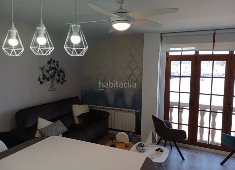 Foto 5231874d-6f61-46fe-9b69-bfa9ebe5e46a. Apartament amb aparcament a Illa de Arousa (A)