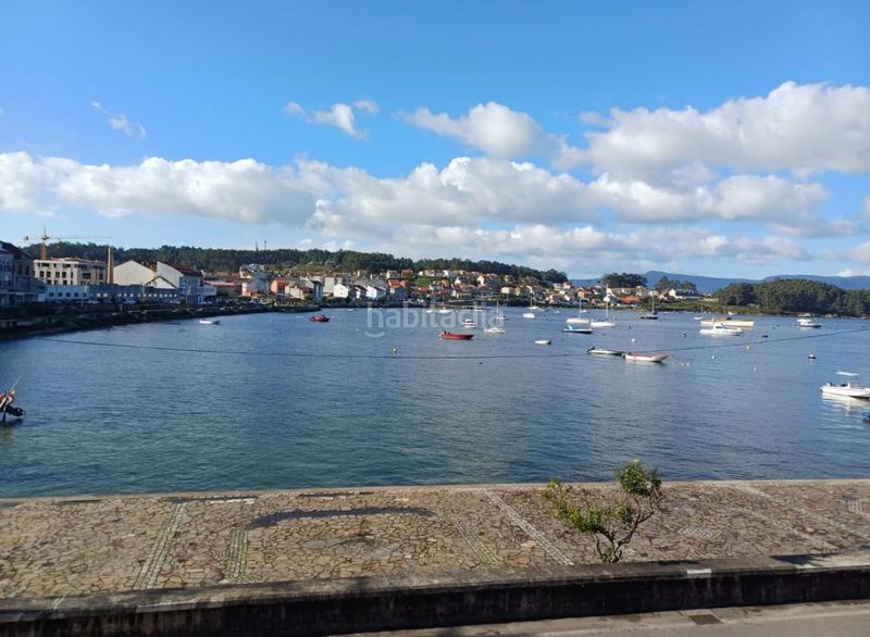 Foto dd8ac06a-f839-44c5-94f1-5cf56ac6f773. Apartament amb aparcament a Illa de Arousa (A)