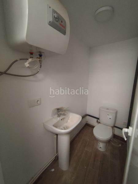 Foto 35157331-c330-44f2-a032-dc90dd422d2a. Lloguer local comercial amb calefacció a Úbeda