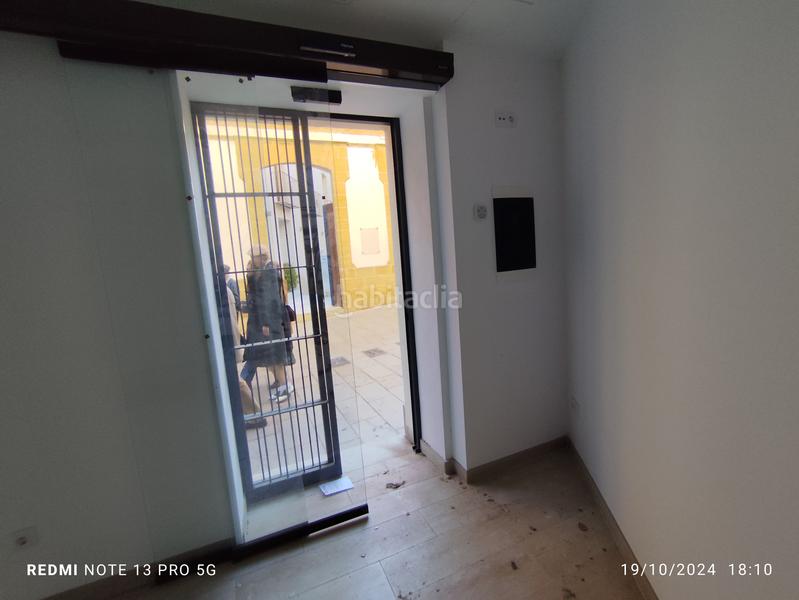 Foto 3c511029-fd64-4670-9b5d-a5f8d86efa9a. Lloguer local comercial amb calefacció a Úbeda