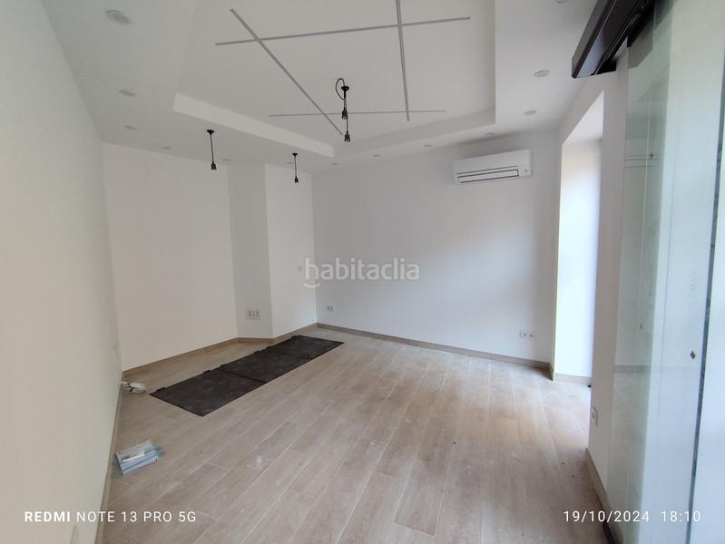 Foto 9c07b01c-d106-4d92-ae50-d289517981ae. Lloguer local comercial amb calefacció a Úbeda