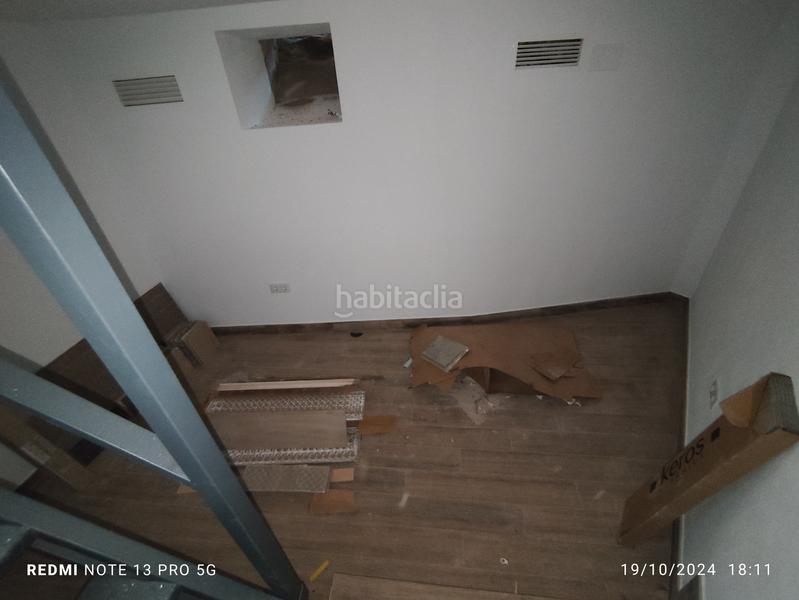 Foto b18929e2-b55a-4db0-b738-e290a0b5a6aa. Lloguer local comercial amb calefacció a Úbeda