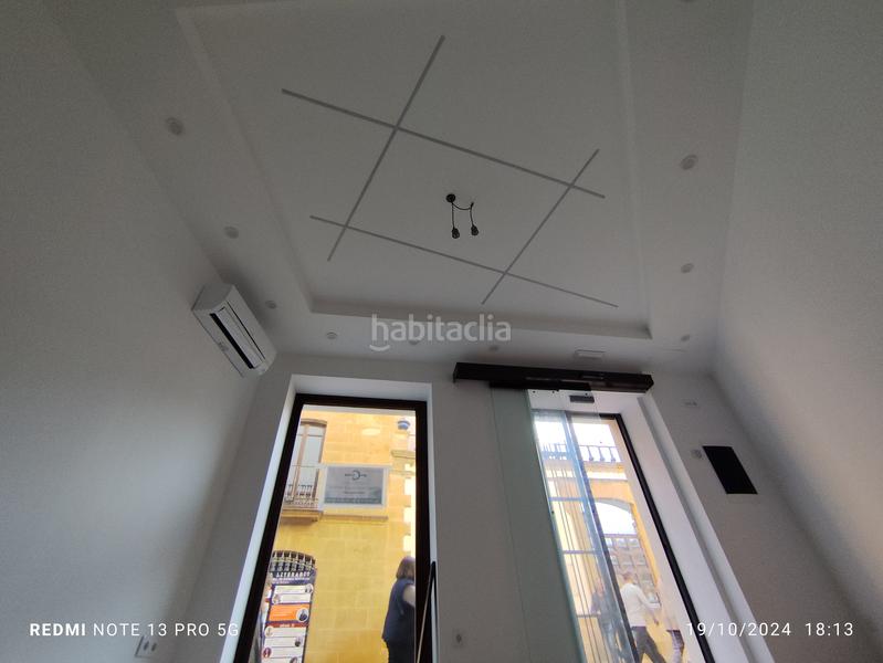 Foto e37e7a93-e7f3-4158-89cf-2c465eb49940. Lloguer local comercial amb calefacció a Úbeda