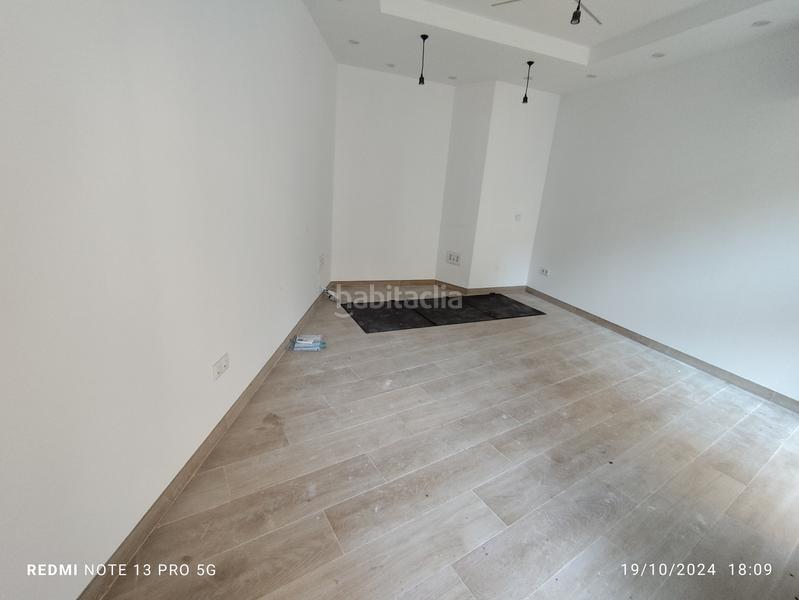 Foto e5a456c0-290f-4b54-8f4f-e5c20fdab054. Lloguer local comercial amb calefacció a Úbeda