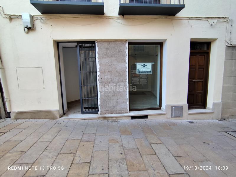 Foto e8e85a9e-a8f1-4cc6-8190-c020b70a8b41. Lloguer local comercial amb calefacció a Úbeda