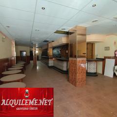 Location Local commercial à Corredera san fernando 32. 225 m2 corredera de san fernado-centro