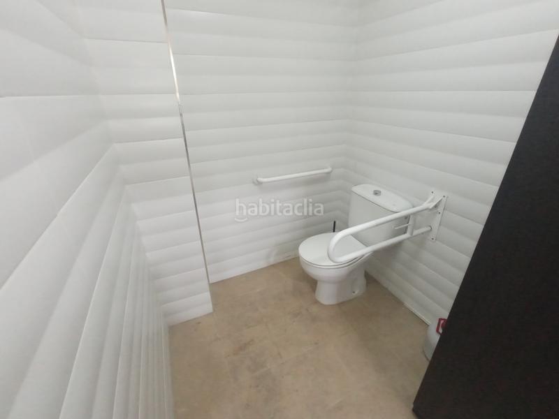 Foto dddcdcc4-e925-4499-b957-51e8ead0e9e2. Lloguer local comercial amb calefacció a Úbeda