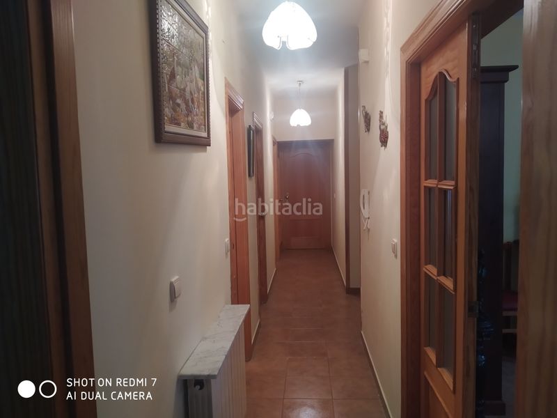 Foto 9a58b0e1-c375-4a1a-bc60-bd07d7a4f889. Xalet amb xemeneia calefacció aparcament terrassa a Úbeda