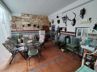 Casa  Plaza san pedro. Casco historico en buen estado con piscina