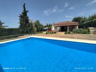 Casa  Jv-6043. Huertañalda-3200m2-jardín-piscina-4dorm