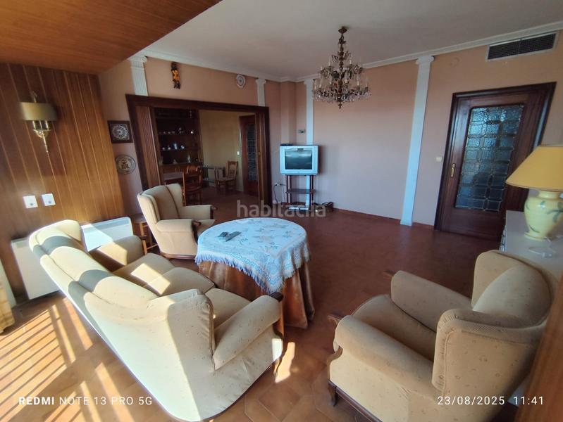 Foto 19dc02a1-01a6-46cb-b7e6-b7be3146eb24. Piso oportunidad ramon y cajal 4 dorm 140mts2 en Úbeda