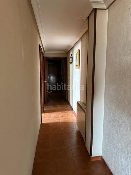 Foto dbfd31bb-c039-4fd3-aeac-1425cc2b784e. Piso oportunidad ramon y cajal 4 dorm 140mts2 en Úbeda