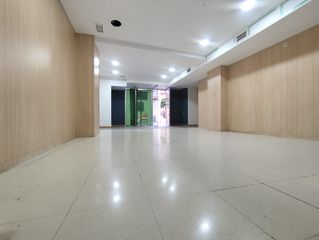 Rent Business premise in Calle obispo cobos 20. Obispo cobos calle mas comercial de ubeda 170ms2