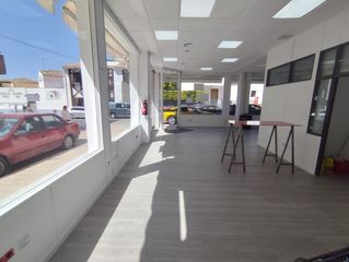 Affitto Locale commerciale  Calle don bosco. Listo para entrar 92ms2 parque norte calle don bosco