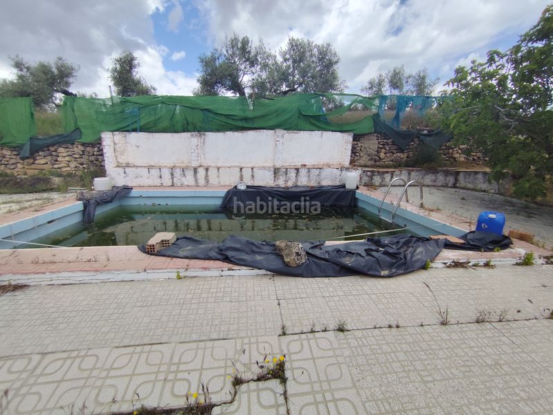Foto c00cecf7-d0a1-4067-981f-3be41d231c80. Casale con parcheggio piscina in Úbeda
