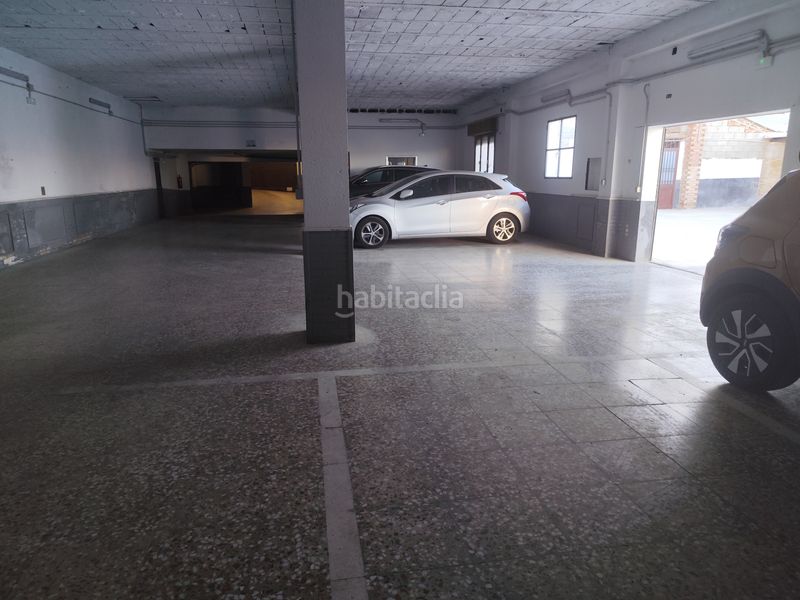 Foto 0d7d345e-19e6-4241-9d34-d8b28a8ce986. Local comercial a Úbeda