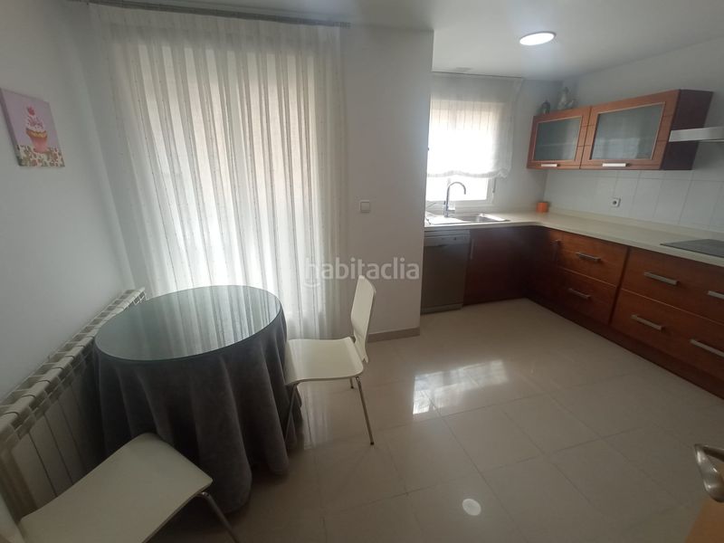 Foto 83a833b2-a8ce-4983-83f3-78642903e45a. Location duplex avec chauffage parking dans Úbeda