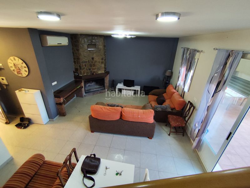 Foto 0193c374-2190-4730-a98d-c69d03cb42c2. Casa amb xemeneia calefacció aparcament a Sabiote