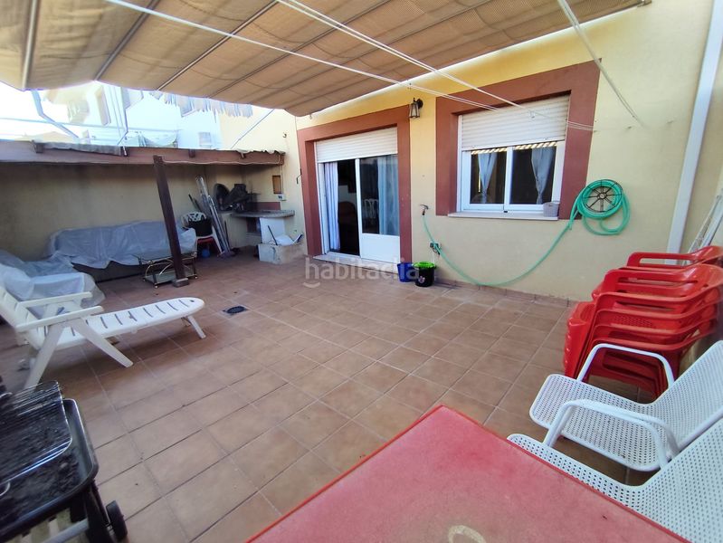Foto 916b681c-d966-49a5-9e65-64830be48ffc. Casa amb xemeneia calefacció aparcament a Sabiote