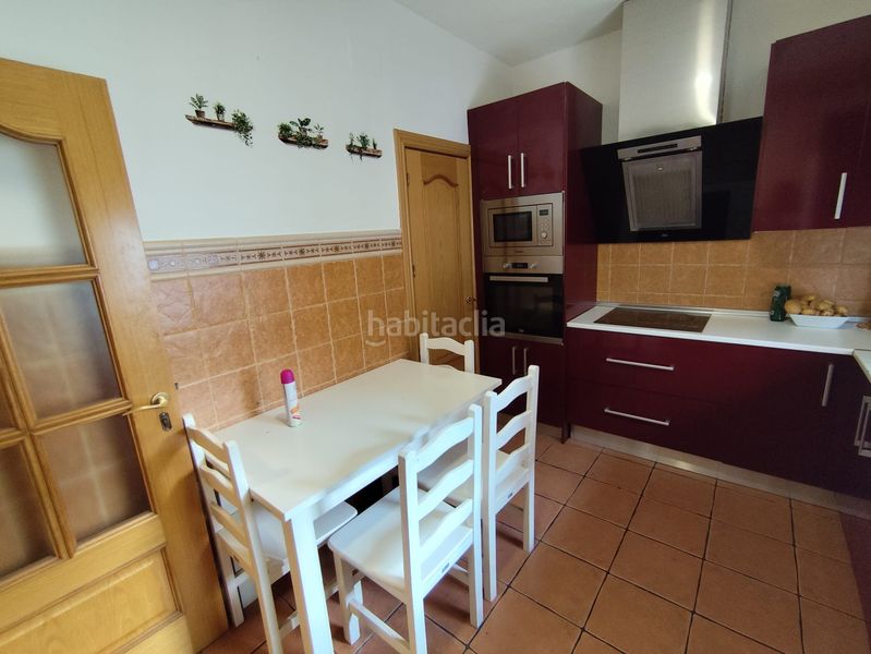 Foto e7aa4cc4-2bc7-406f-a7a5-378a19b03e48. Casa amb xemeneia calefacció aparcament a Sabiote