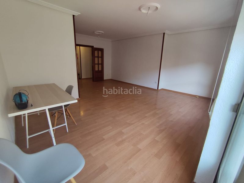 Foto abae23e4-0834-40ed-8dc8-035d0071e5e9. Pis a Úbeda