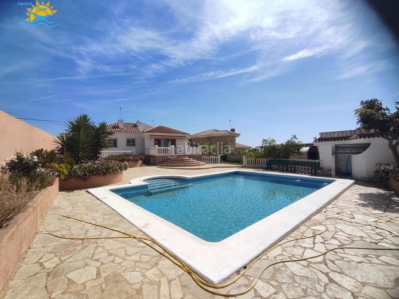 Foto 0331a260-6d61-4771-a942-cc1fd1ea1a8b. Xalet amb calefacció aparcament piscina a closa de Vinaròs - ermita Vinaròs