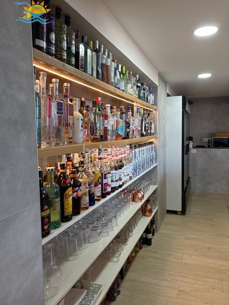 Foto 253ce292-96b3-4367-9d7a-218e66a9655c. Local comercial a El Faro Cullera