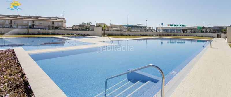 Foto 3abc19af-c98e-438f-a4bb-244e02325ce0. Apartament amb aparcament piscina a Aguas Nuevas Torrevieja