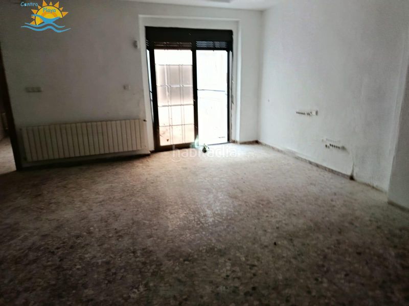 Foto 73b2dea3-f3af-4e5a-ad3f-c0610066c773. Dúplex a Zona Calle Valencia Torrent